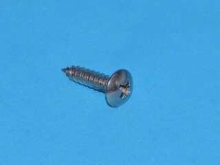 Self tapping screw